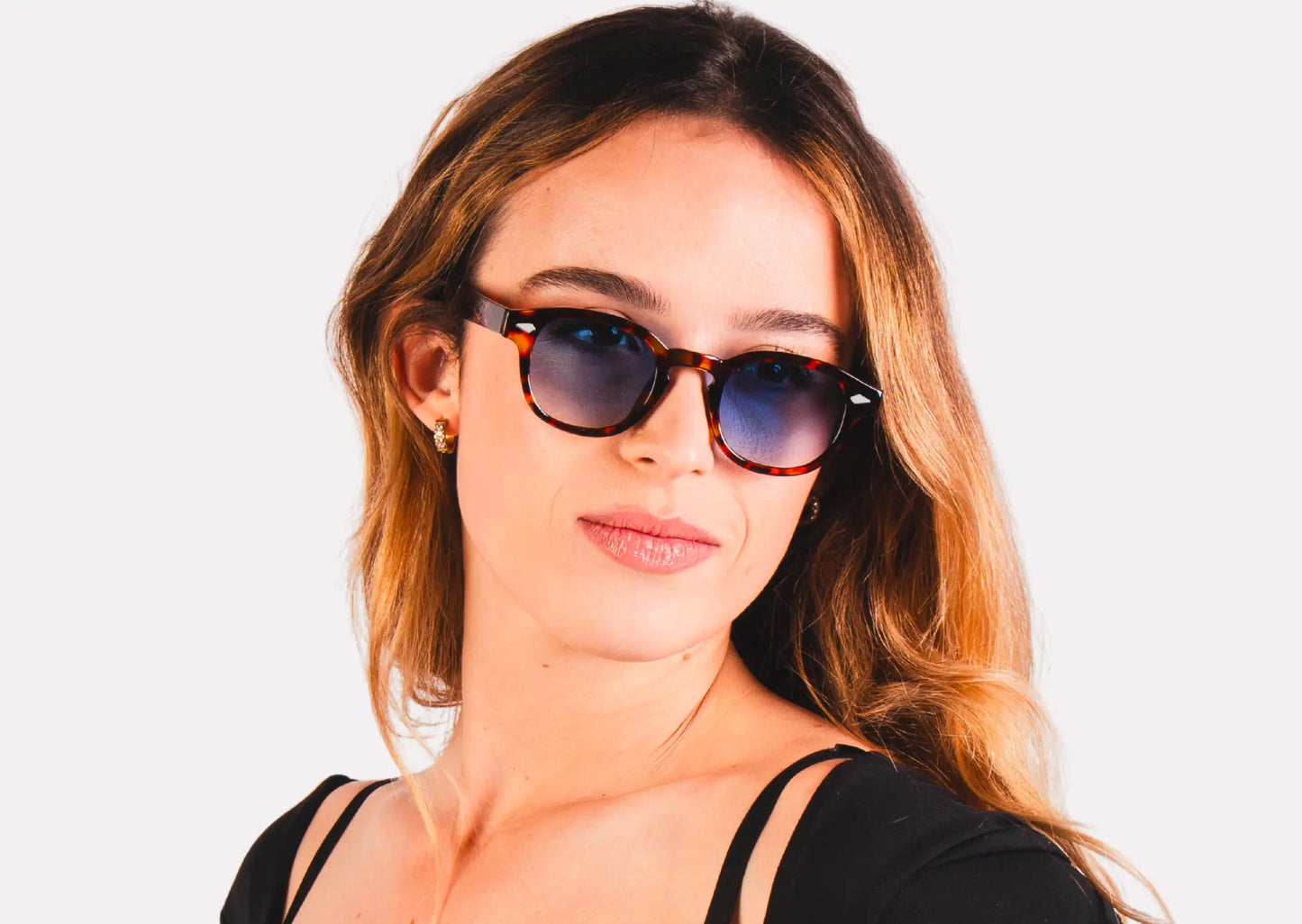 Lunettes femme– Monture écaille de tortue, verres bleus