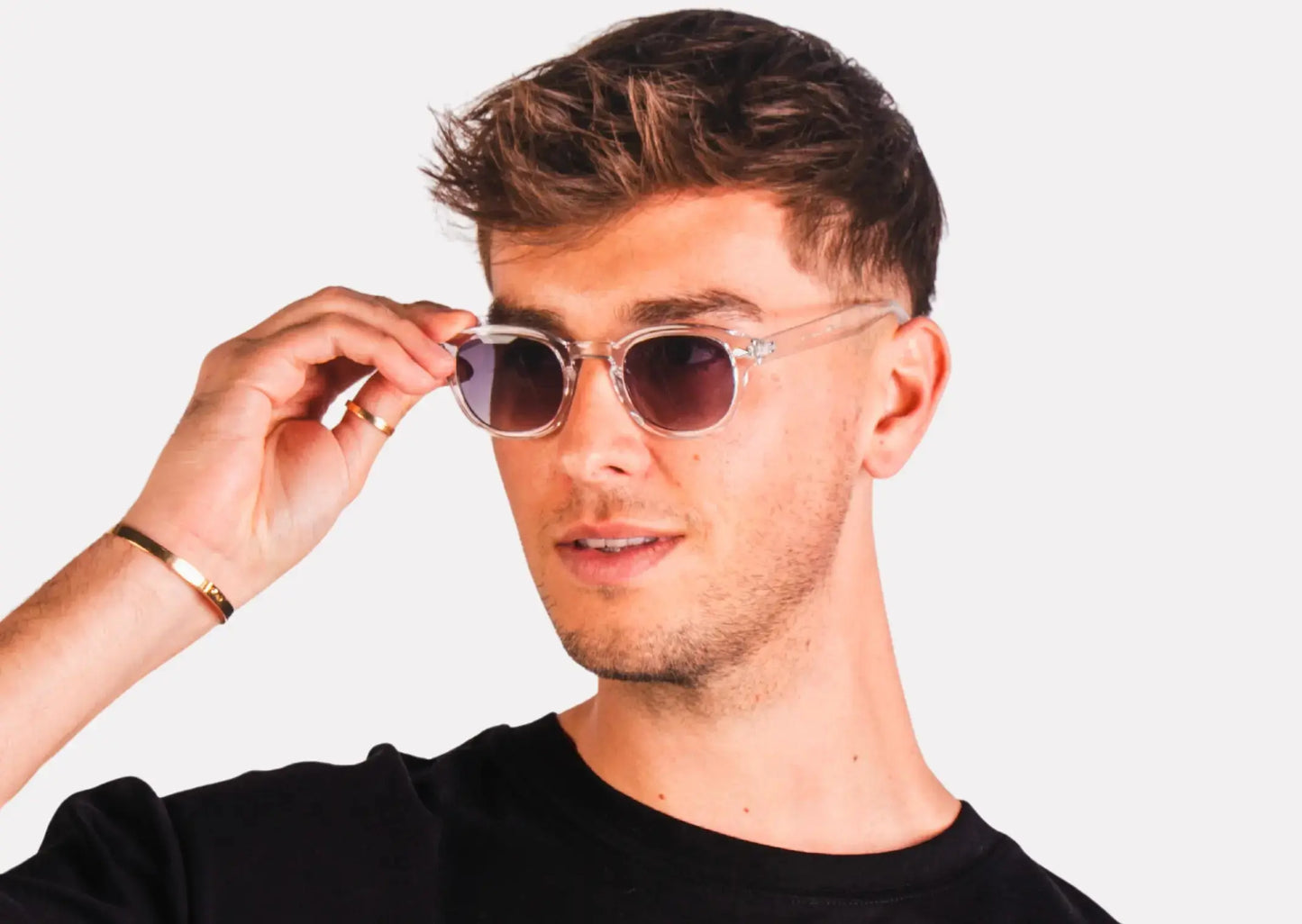 "Lunettes homme – monture Transparente et verres fumés"
