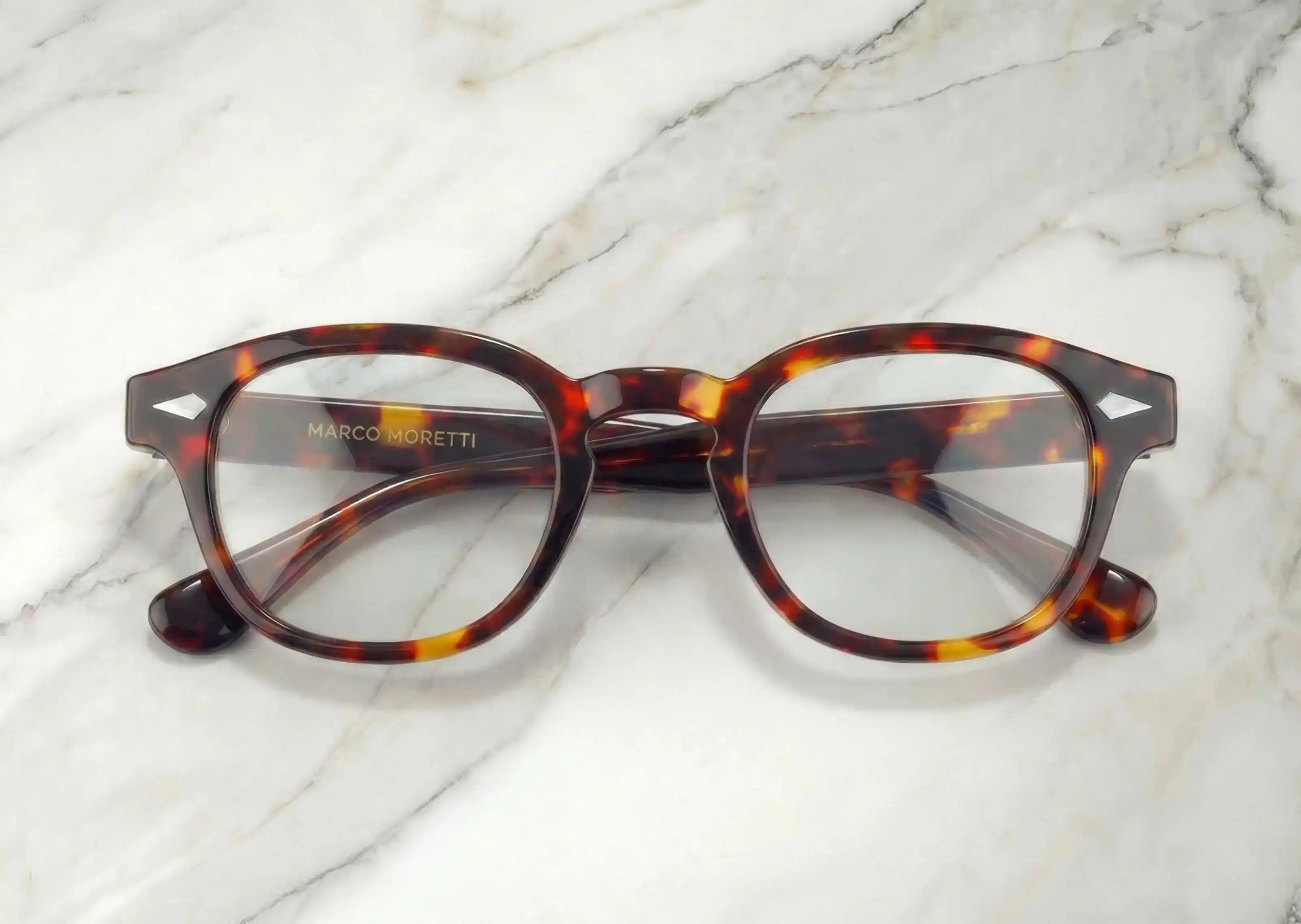 SOHO | ESSENTIEL Marco Moretti marco moretti lunette de soleil marco moretti lunette de soleil